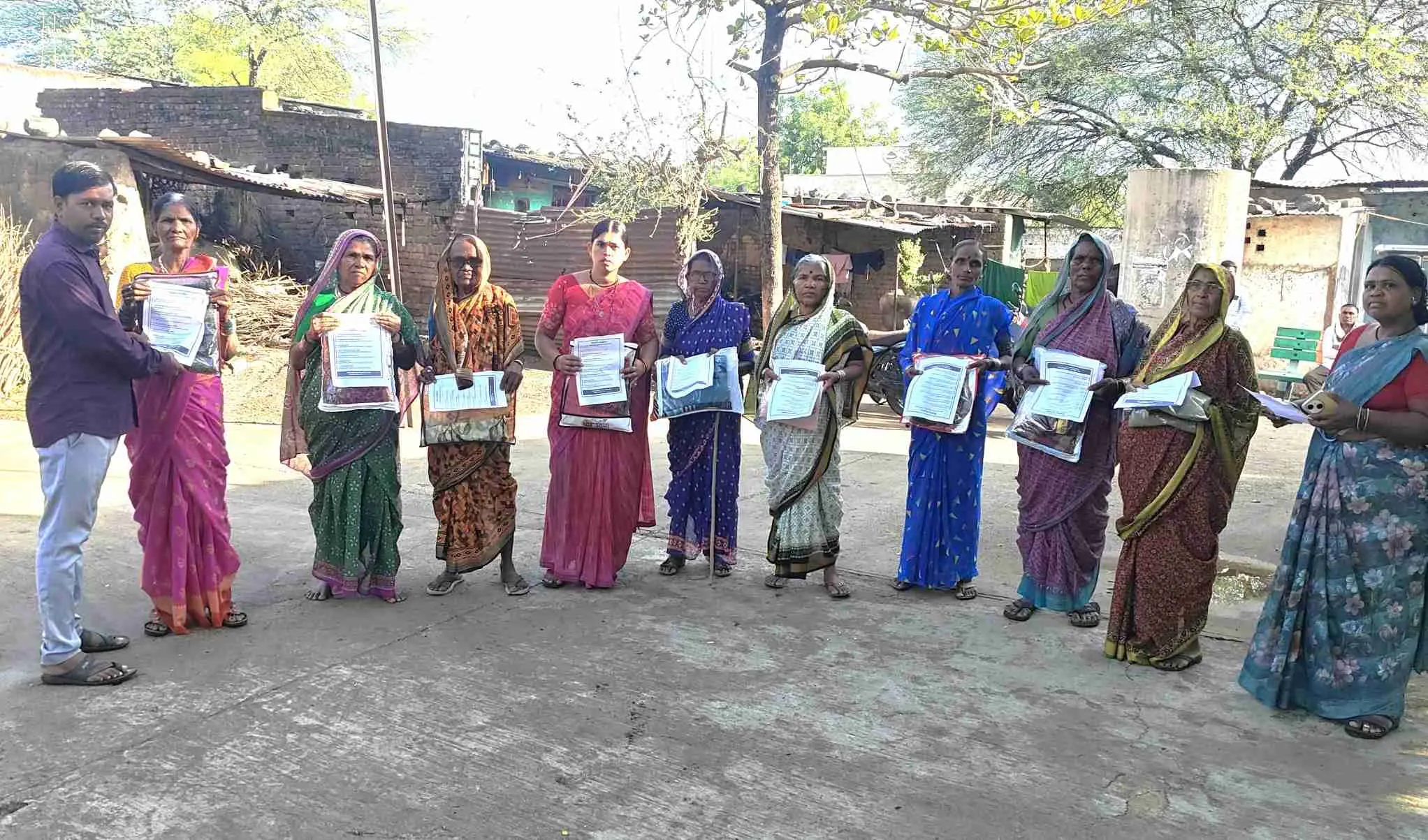 Free Saree Distribution on Single Women’s Day